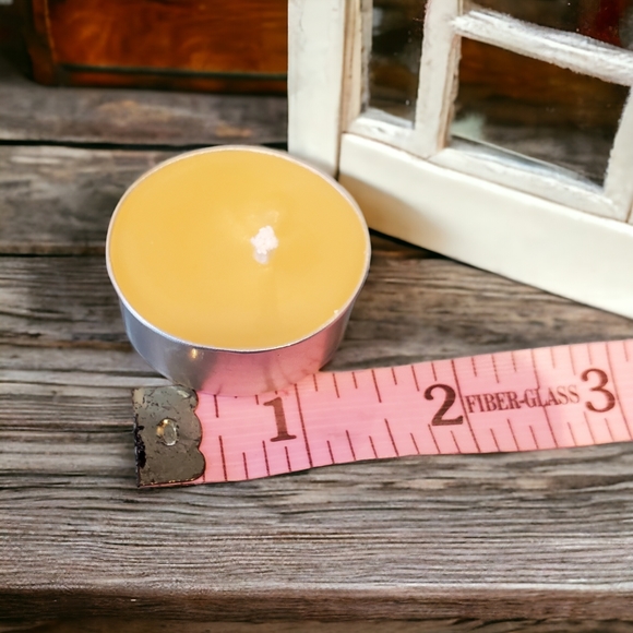 Pure handmade beeswax candle gift box. Makes a great sample kit too! - Picture 7 of 9